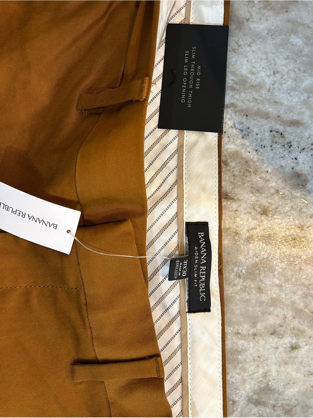 Banana Republic Men’s Chinos — Rust/Tan